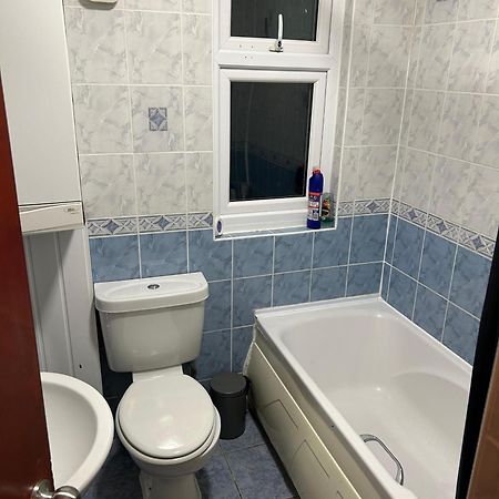 فندق Sw17 7Ls لندن المظهر الخارجي الصورة